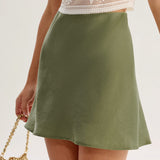 Fustă Mini A-Line din Satin Verde cu Talie Elastică