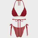 Costum de baie cu bikini contrastant, cu inel O roșu