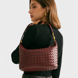 Isa - Burgundy Chic