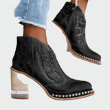Botine din piele brodate