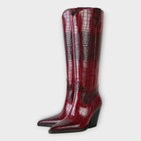 Botine cu Design Croco și Toc Elegant