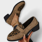 Pantofi eleganți pentru femei cu model de leopard